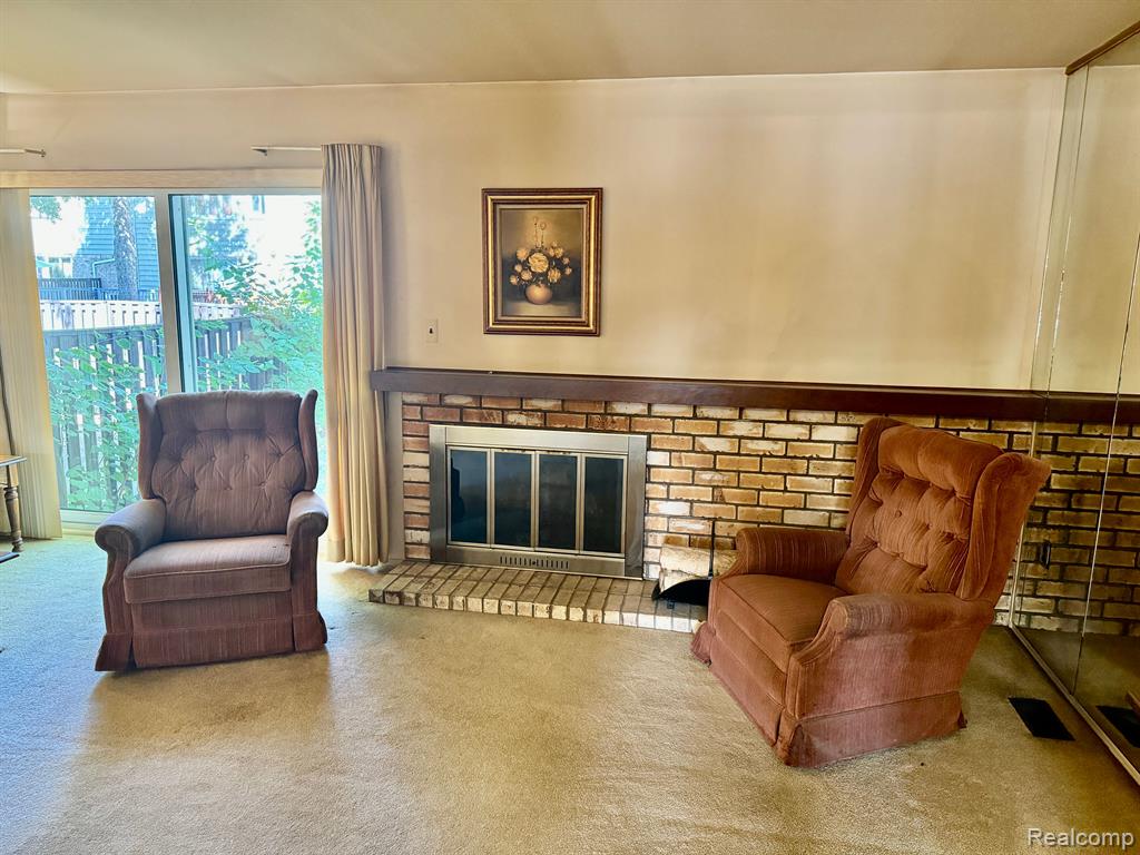 1976 RIDGE, Royal Oak, MI 48073 — Photo 8