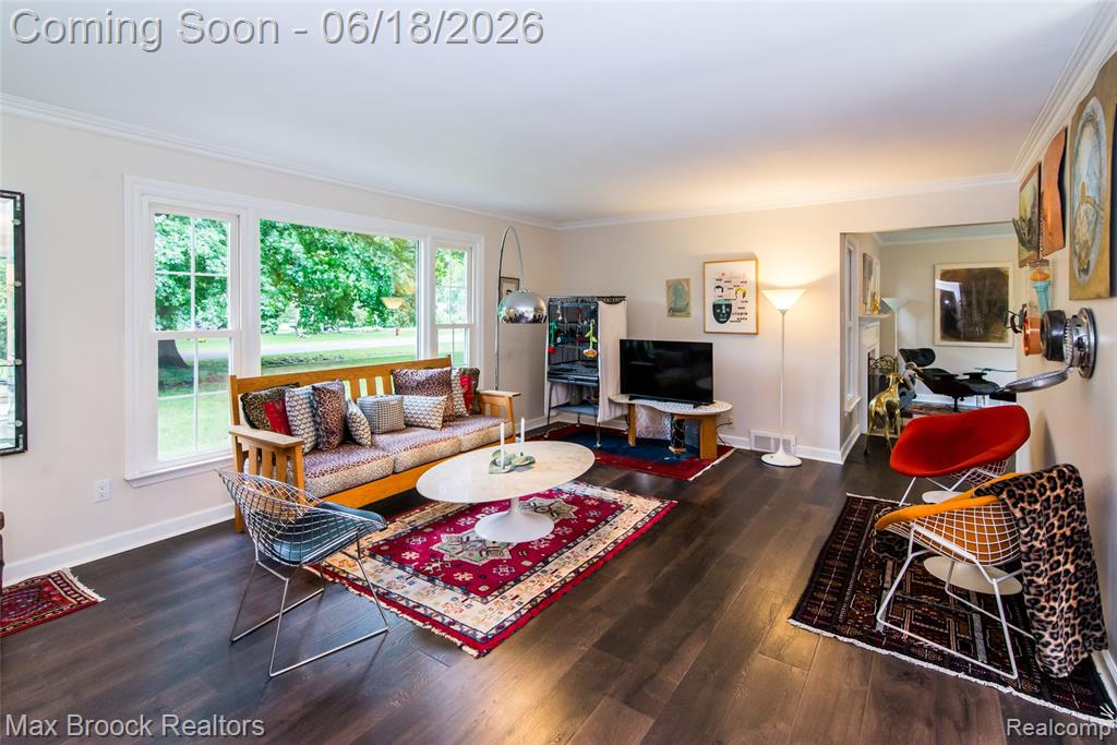 6799 E Dartmoor Road, West Bloomfield, MI — Photo 3