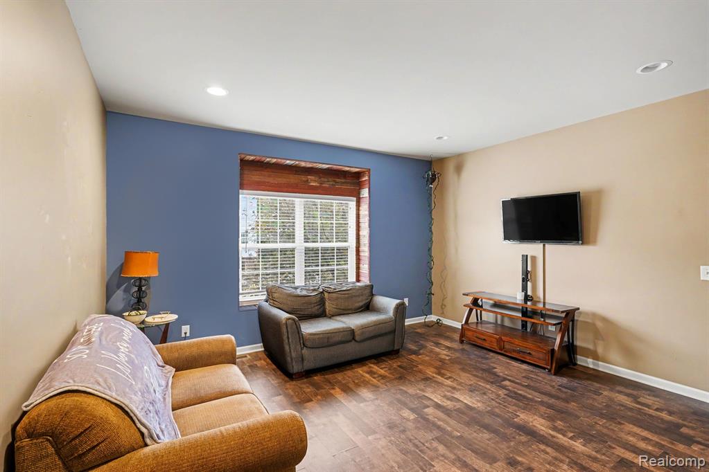 2234 Knotty Pine Trail, Howell, MI 48855 — Photo 5