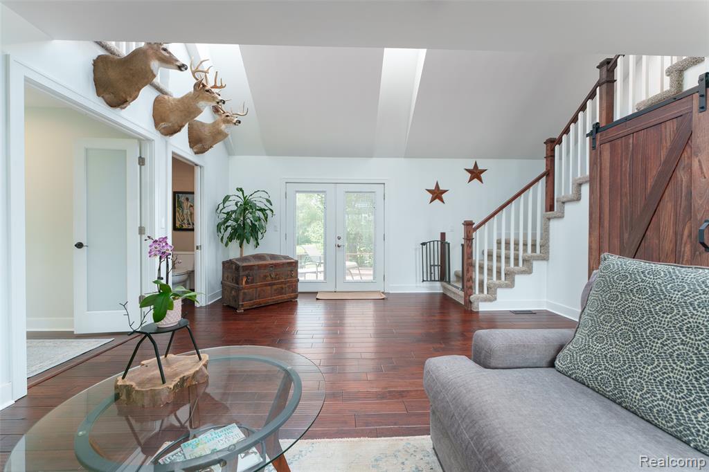 13800 12 Mile Road, South Lyon, MI 48178 — Photo 18