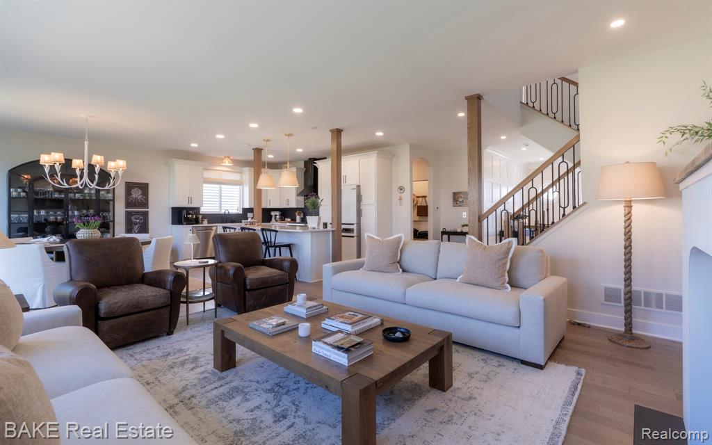 205 Mountain View Lane, Milford, MI 48381 — Photo 5