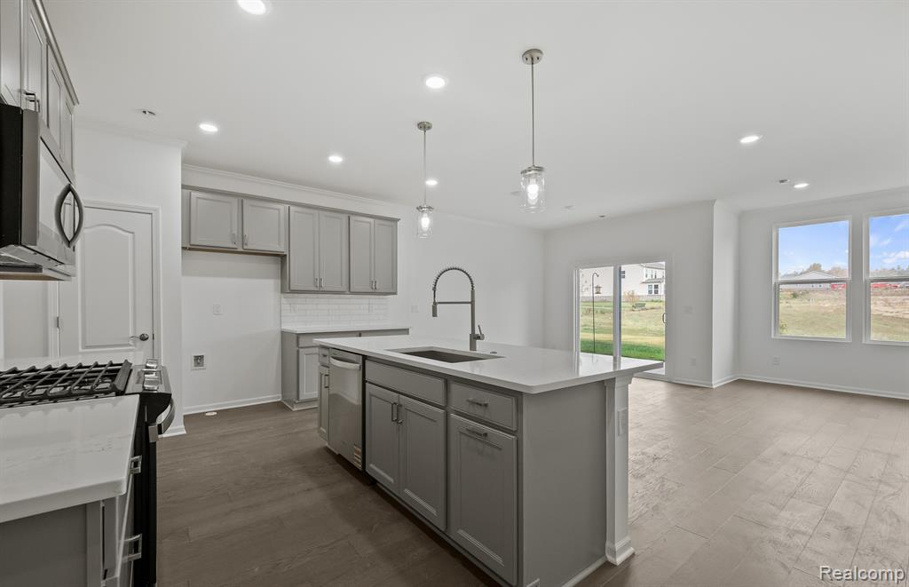 4066 Nottingham Circle, Clarkston, MI — Photo 11