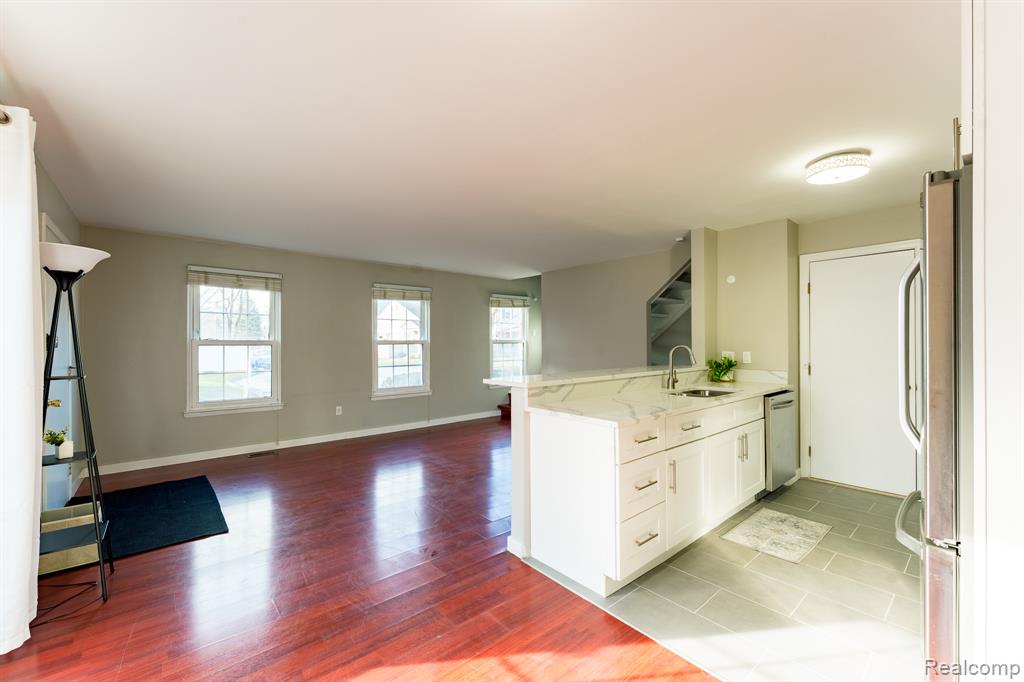 264 1st Street, Rochester, MI 48307 — Photo 7