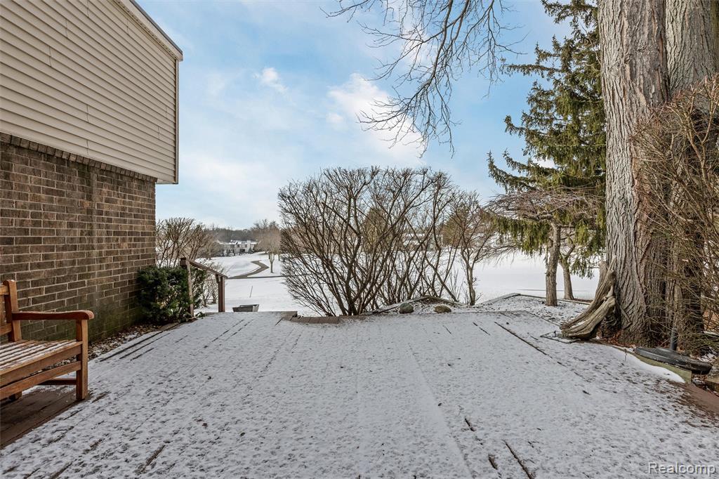 4260 Wabeek Lake Drive S, Bloomfield Hills, MI 48302 — Photo 9
