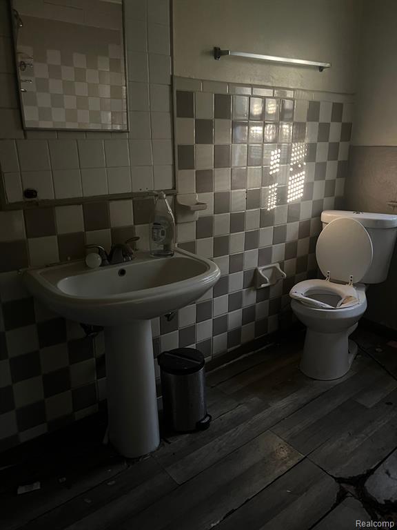 11116 ROSEMARY Street - Photo 5