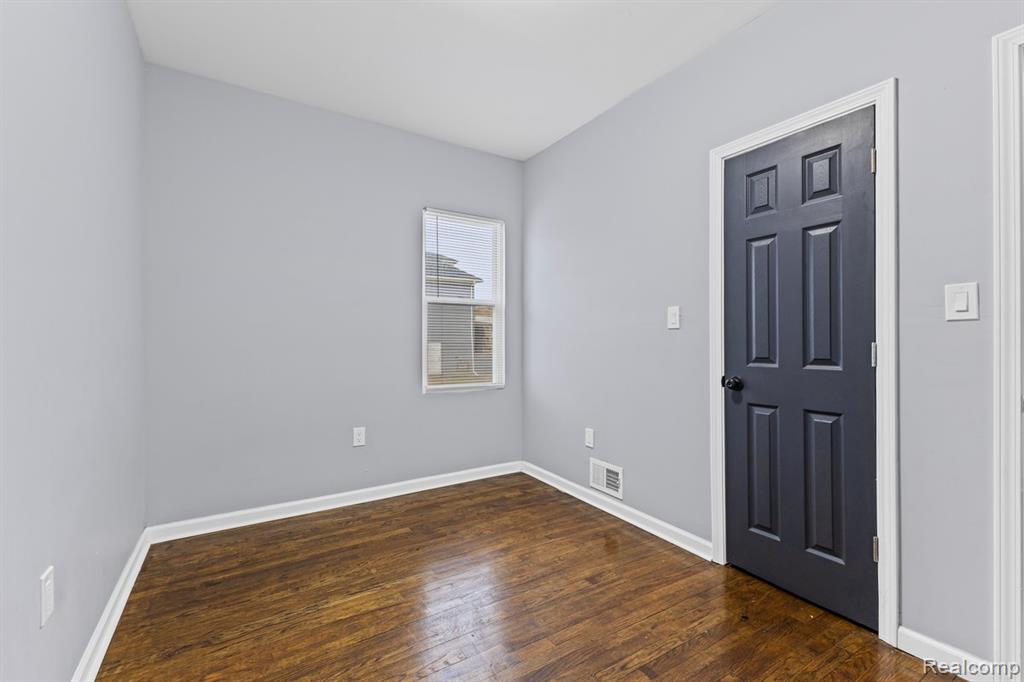 3450 Edison Street, Detroit, MI 48206 — Photo 12