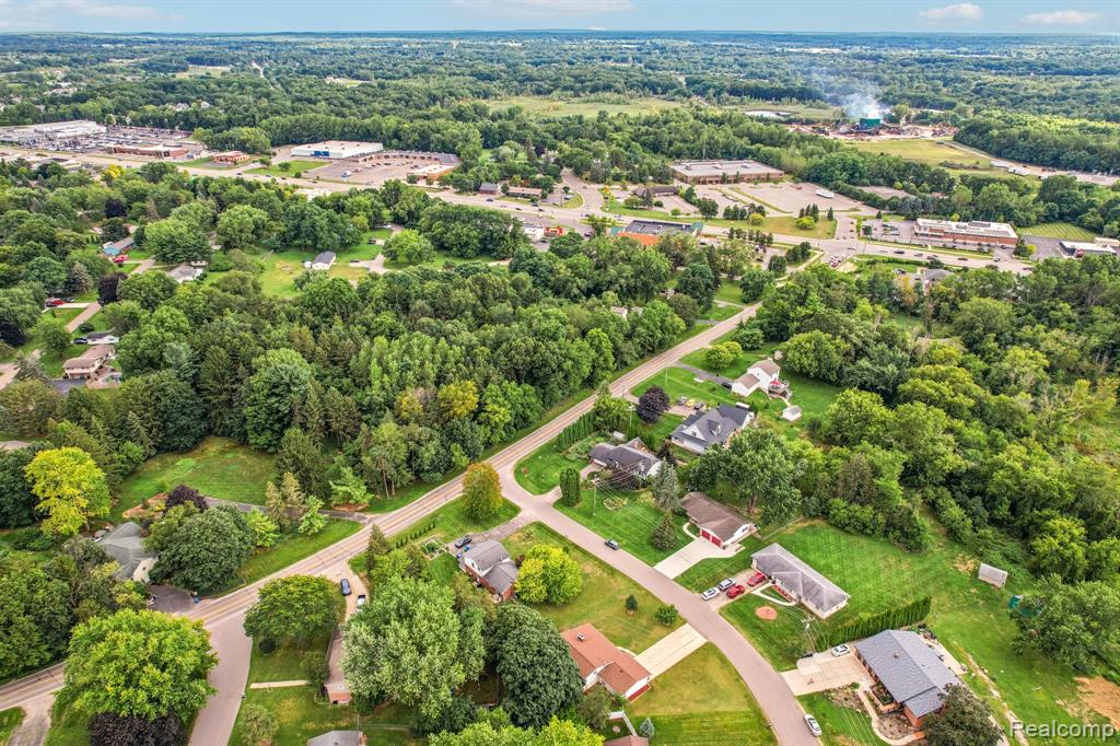 40 Endicott Drive, Howell, MI 48843 — Photo 27