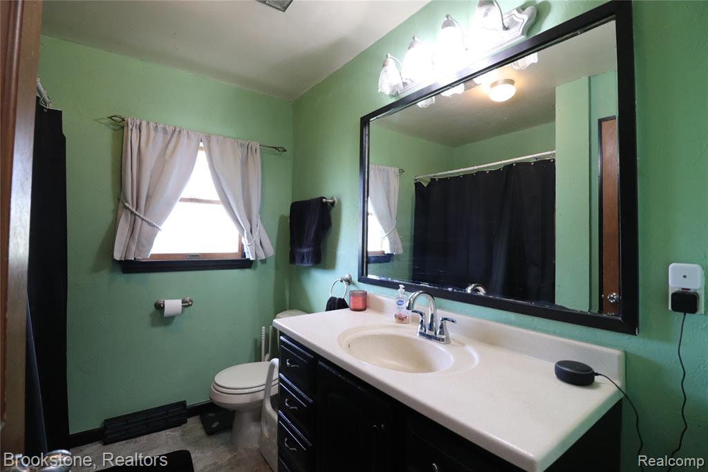 2595 Yargerville Road, La Salle, MI — Photo 14
