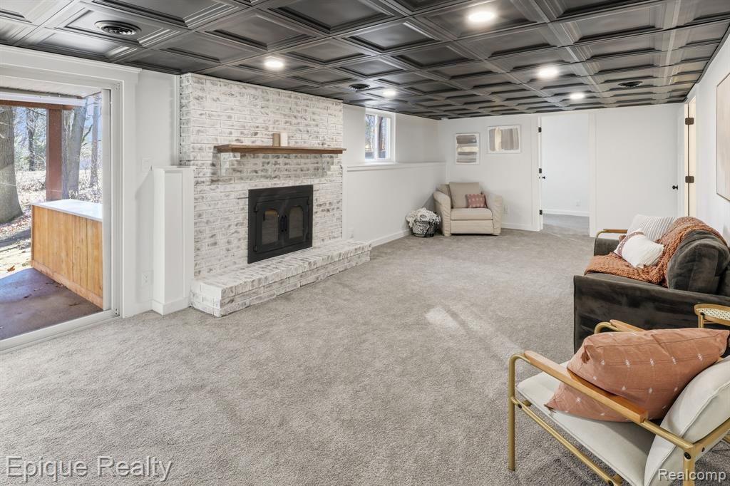 4563 Clifford Road, Brighton, MI 48116 — Photo 6