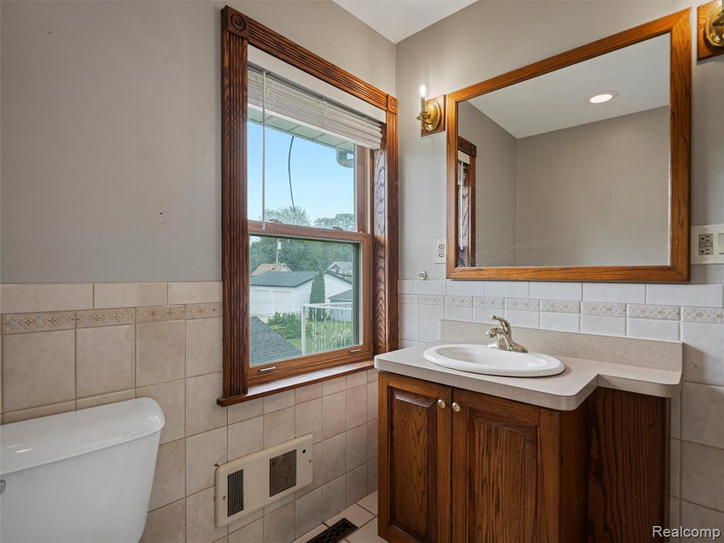 51060 Blackwell Street, New Baltimore, MI 48047 — Photo 27