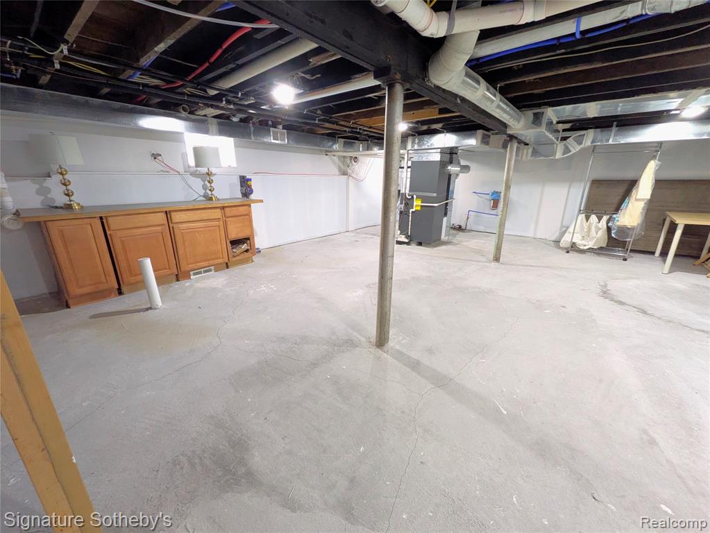 2059 Columbia Road, Berkley, MI 48072 — Photo 20