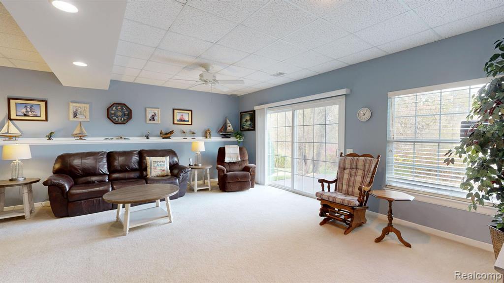 4400 Oak Tree Trail, Fenton, MI 48430 — Photo 38