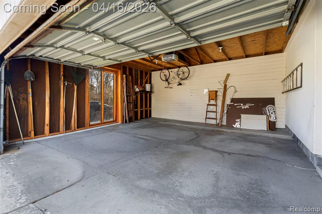 6482 Denton Court, Troy, MI 48098 — Photo 33