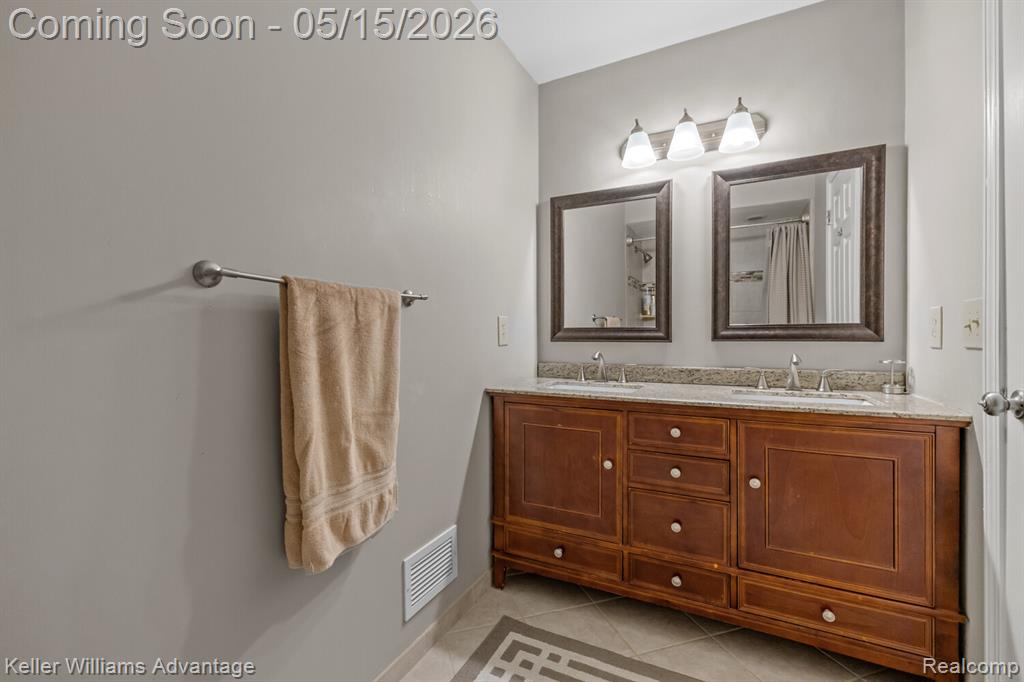 42505 Bradner Road, Northville, MI 48168 — Photo 32