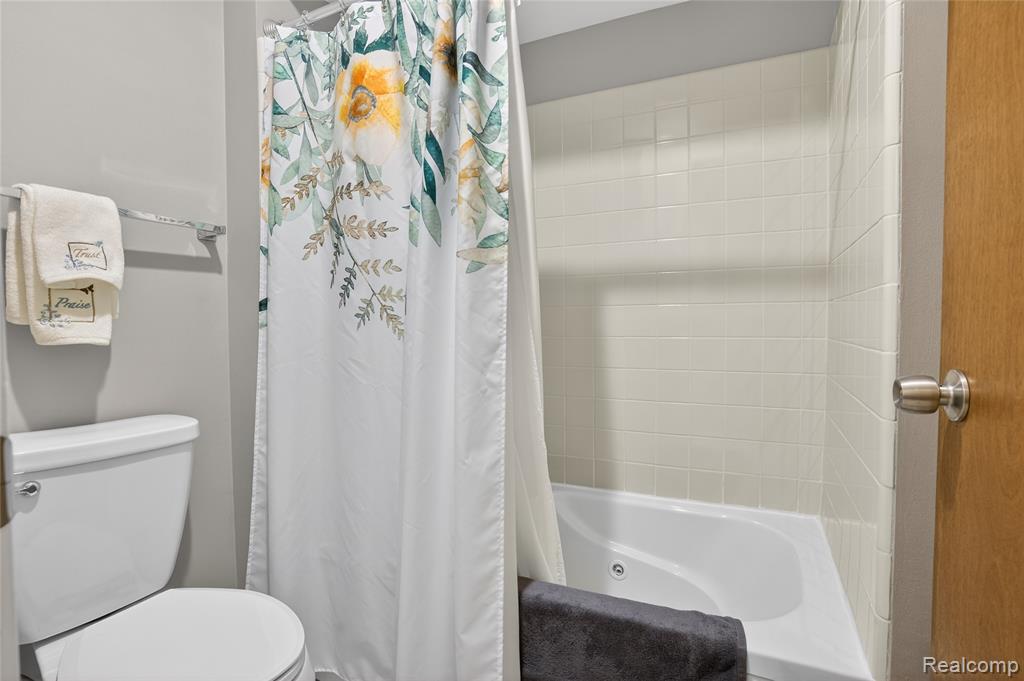 1715 River Road, 77, St. Clair, MI 48079 — Photo 34