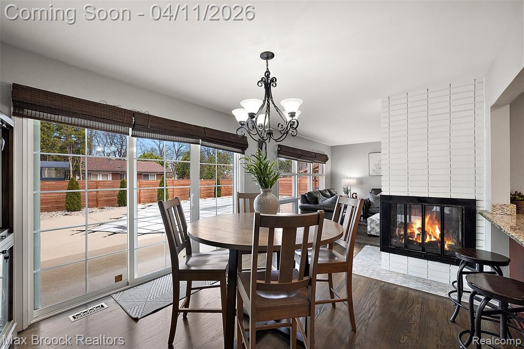 32040 Coronet Drive, Farmington Hills, MI, 48334