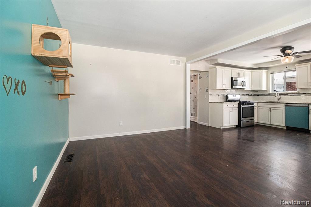 663 Highland Avenue, Lincoln Park, MI 48146 — Photo 7