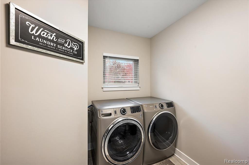 5839 Westwood Drive, Grand Blanc, MI 48439 — Photo 26