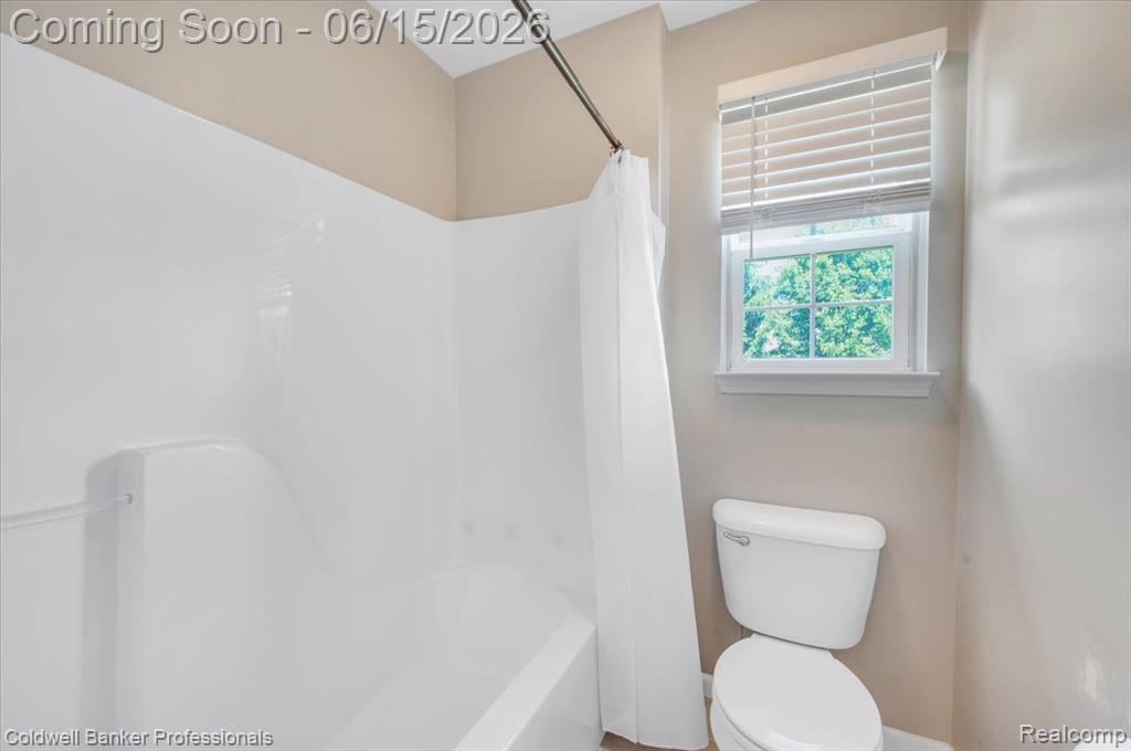 4449 Daniel Drive, Grand Blanc, MI 48439 — Photo 25
