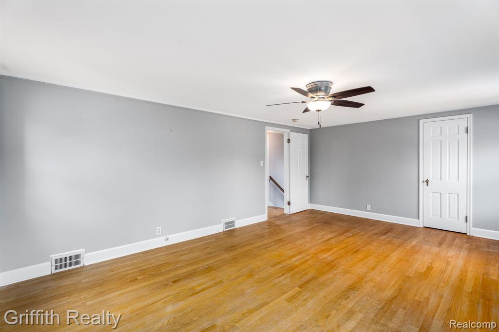 707 ELMWOOD Street, Dearborn, MI 48124 — Photo 18
