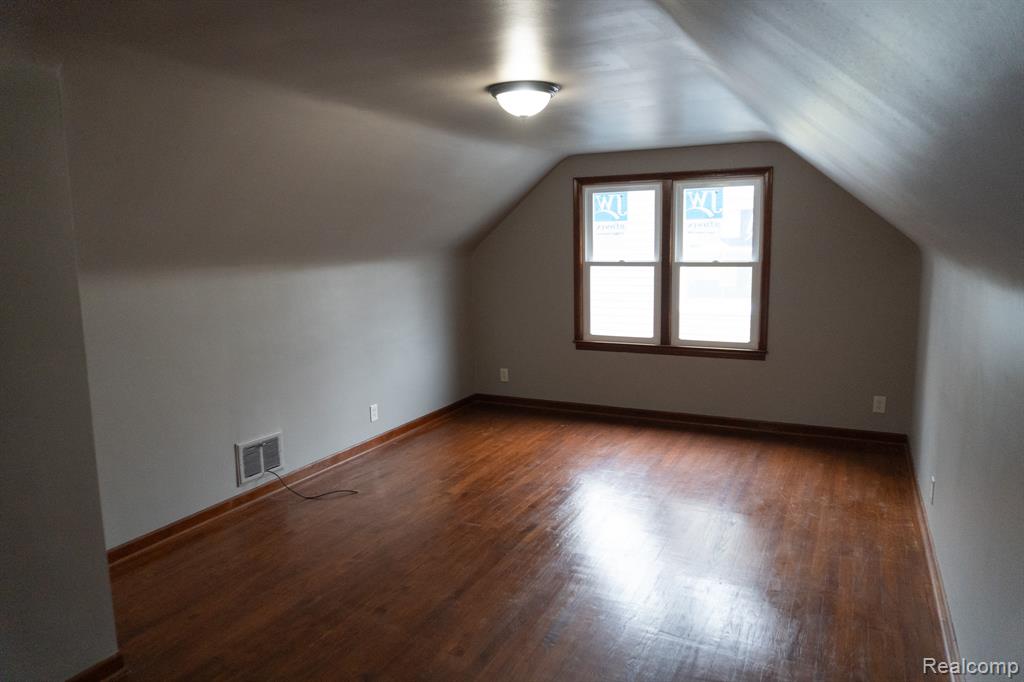 737 Campbell Street, Flint, MI 48507 — Photo 36