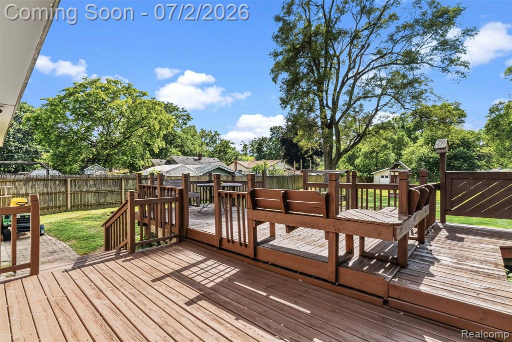 305 East Road, Holly, MI 48442 — Photo 34
