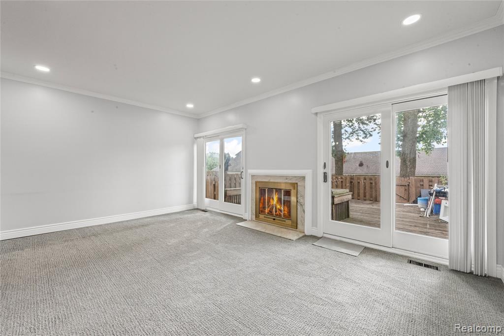 1823 Brentwood Drive, Troy, MI 48098 — Photo 11
