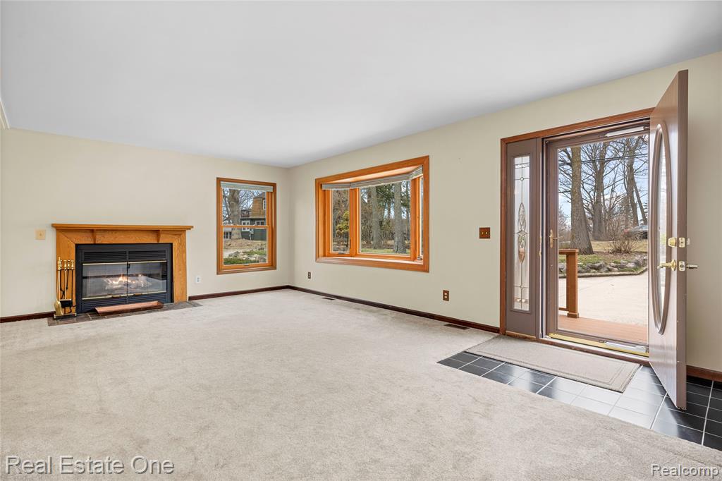 4921 Crestview Drive, Clarkston, MI 48348 — Photo 9