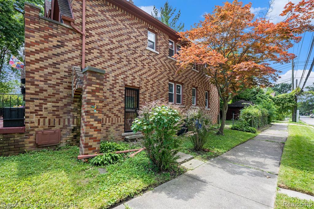 5115 YORKSHIRE Road, Detroit, MI 48224 — Photo 14