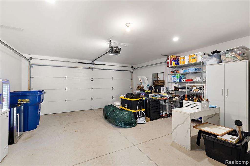 3951 Trailwaycommons Circle, Auburn Hills, MI 48326 — Photo 52