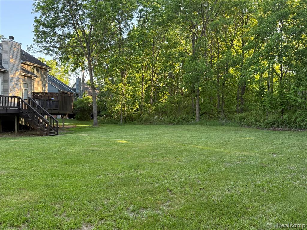 8318 Mill Pointe Court, Goodrich Vlg, MI — Photo 10