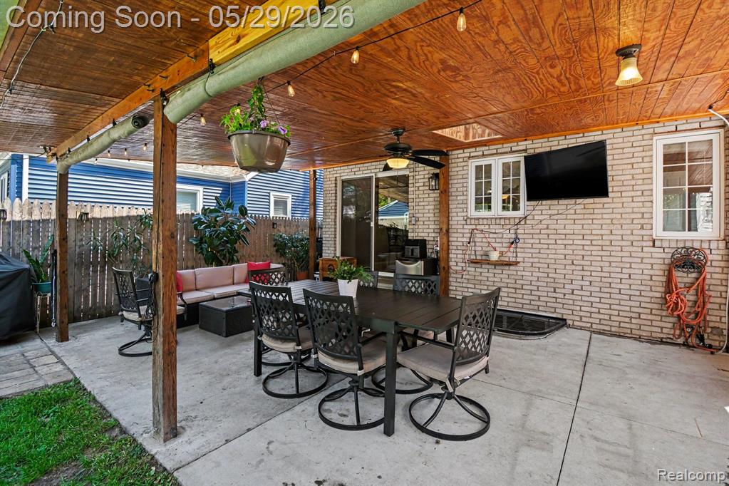 26633 Rialto Street, Madison Heights, MI 48071 — Photo 30