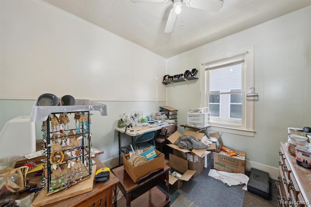 587 E DRAYTON Street, Ferndale, MI 48220 — Photo 12