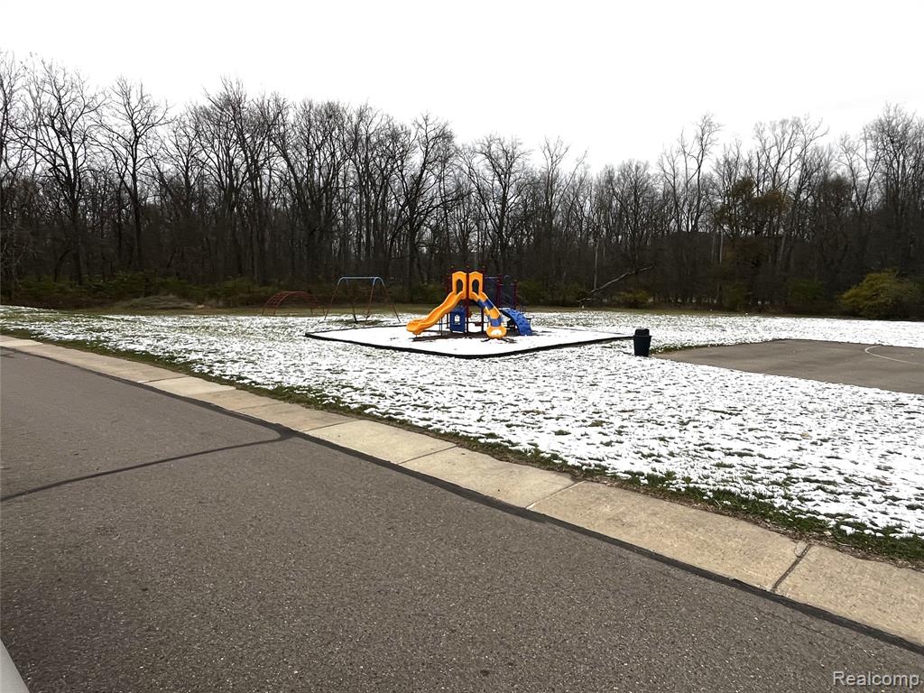563 Allen #48 Road, Milan, MI 48160 — Photo 32