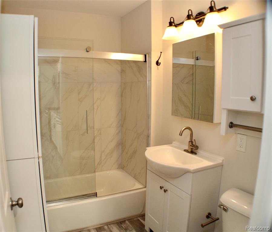 48677 Sugarbush Road, New Baltimore, MI 48047 — Photo 9