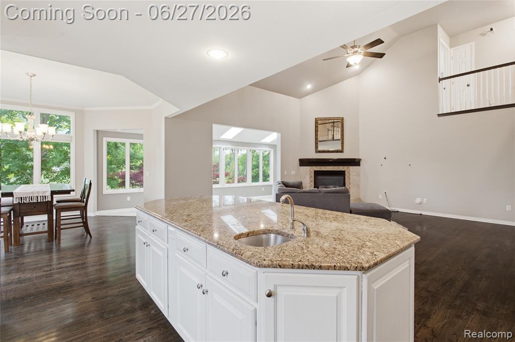 9015 Huron Bluffs Drive, White Lake, MI — Photo 14