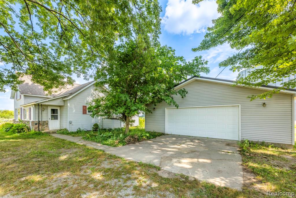 5445 Todd Road, Croswell, MI 48422 — Photo 3