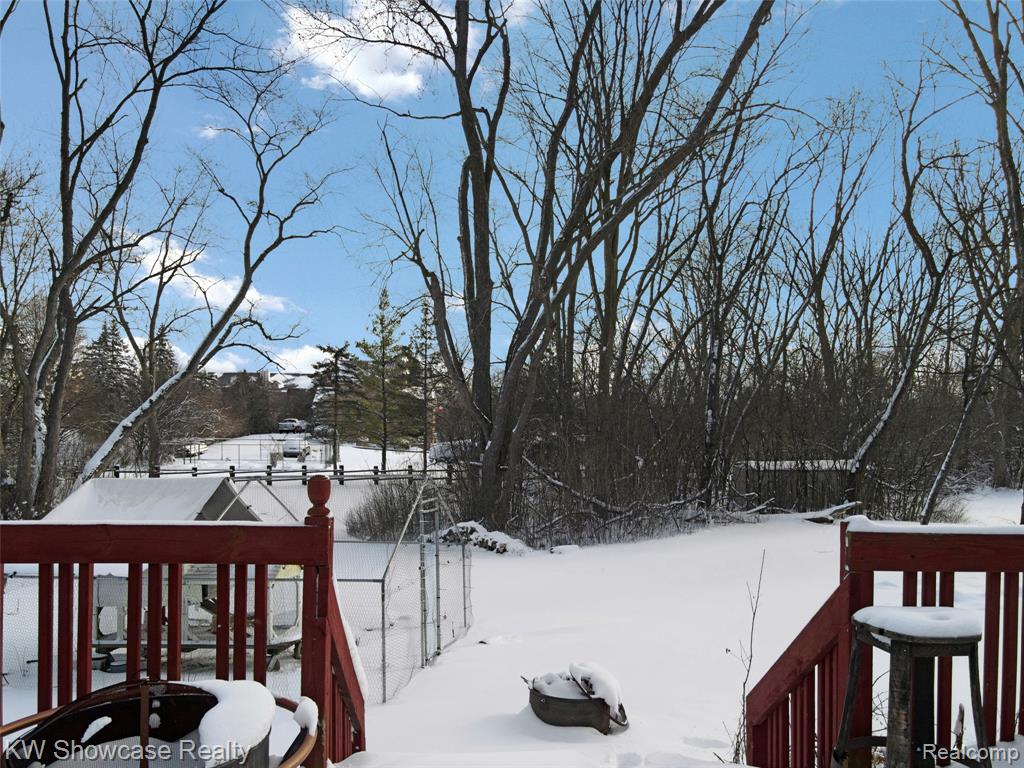 29230 Greening Street, Farmington, MI 48334 — Photo 39