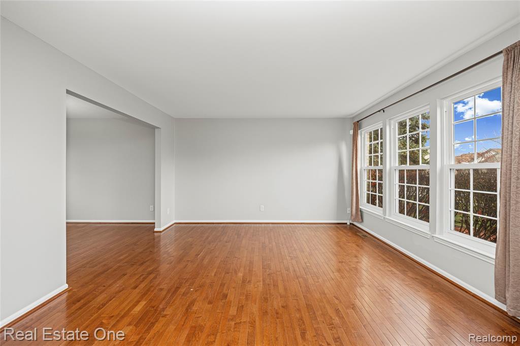 4648 Pond Run, Canton, MI 48188 — Photo 6