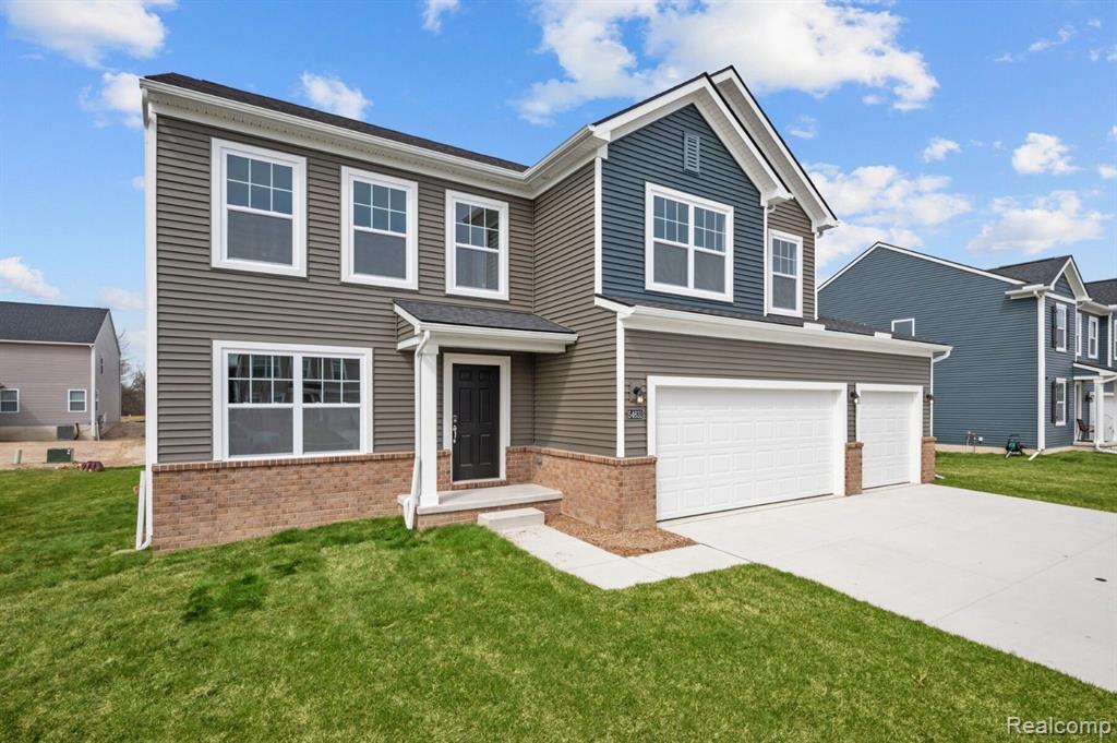 54631 HERON Circle, New Baltimore, MI 48047 — Photo 2