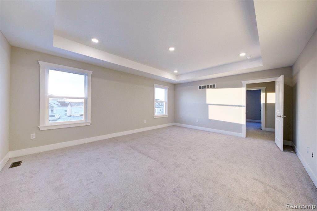 MOH 123 GAMBREL LN, Howell, MI 48843 — Photo 15