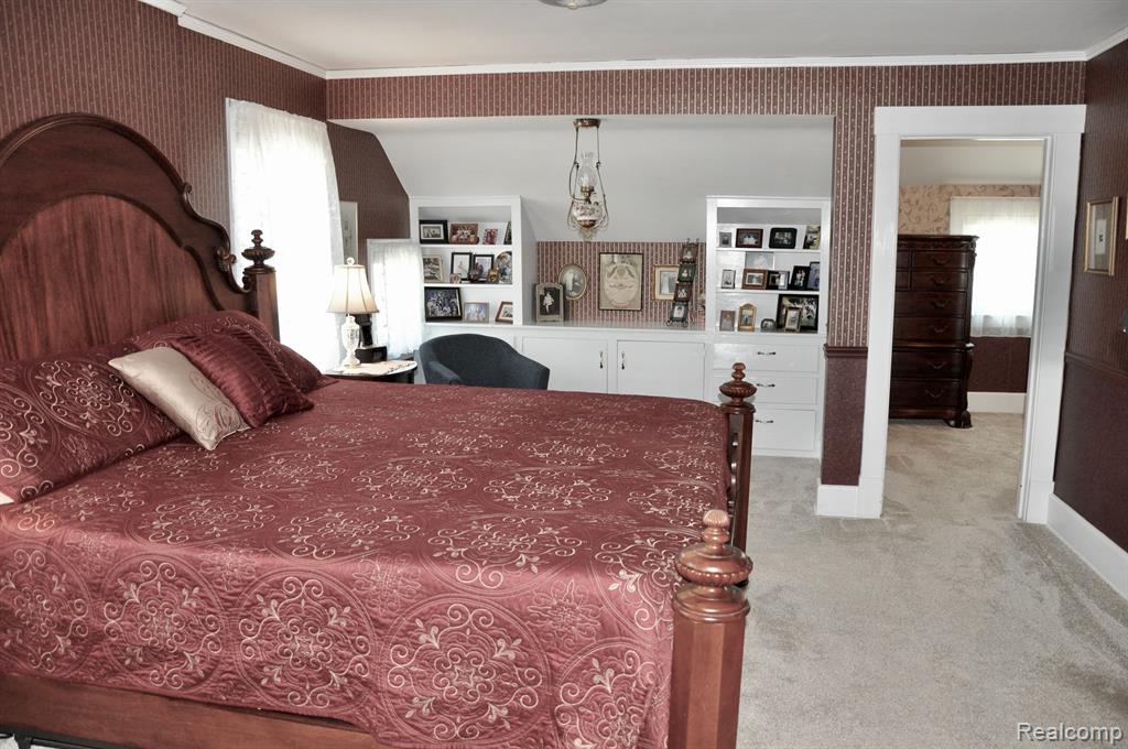 608 E MAPLE Street, Holly, MI 48442 — Photo 38