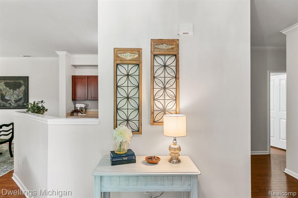 753 ABBINGTON, Howell, MI 48843 — Photo 8