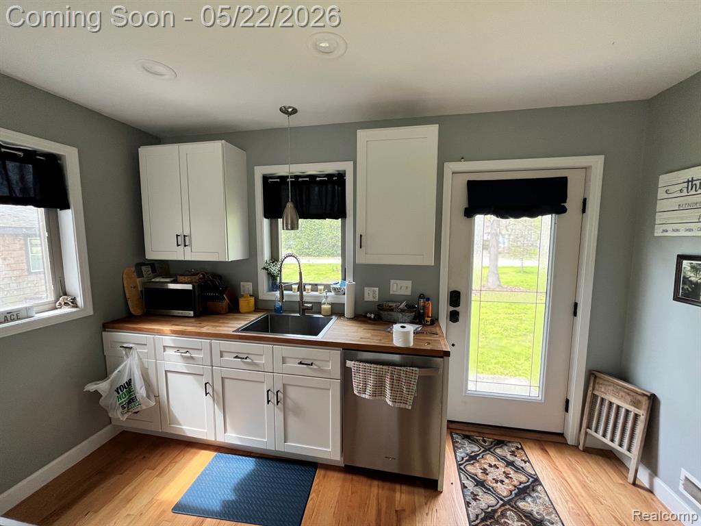 5036 Woodland Lane, East China, MI — Photo 4