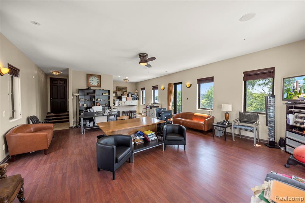 42183 Kouza Court, Belleville, MI, 48111