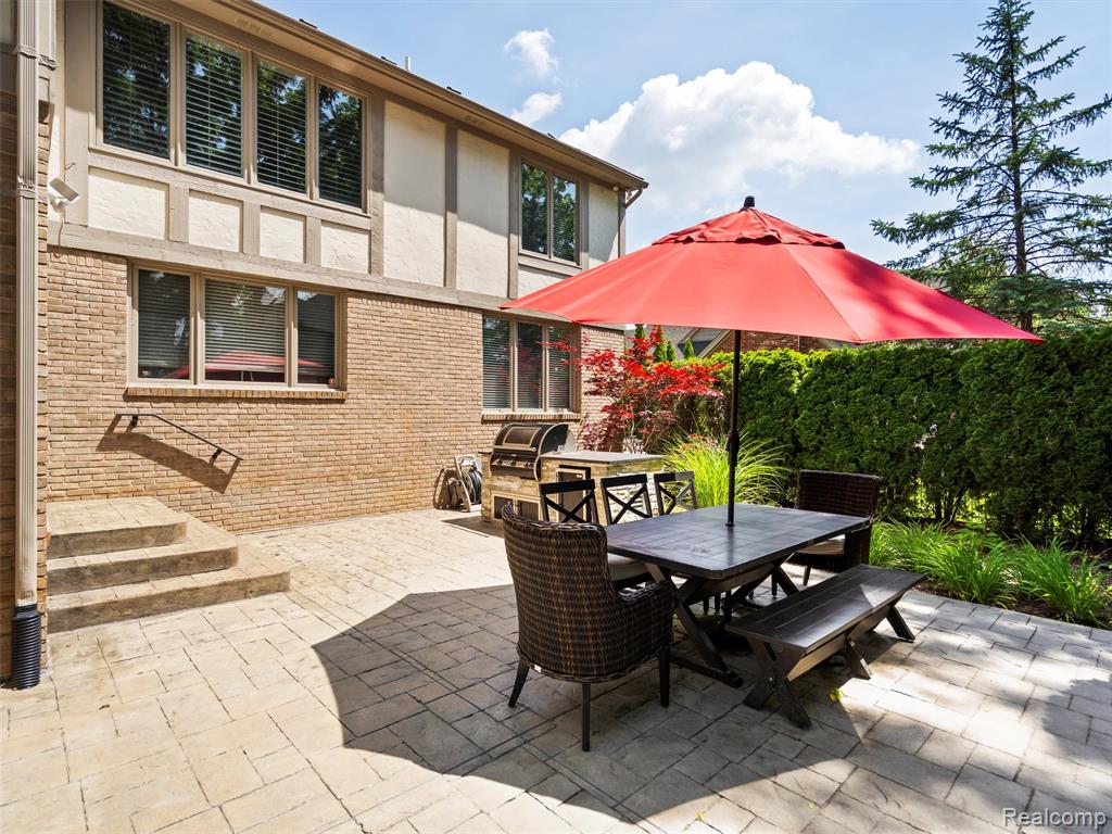 5657 Greenhill Drive, Troy, MI 48098 — Photo 75