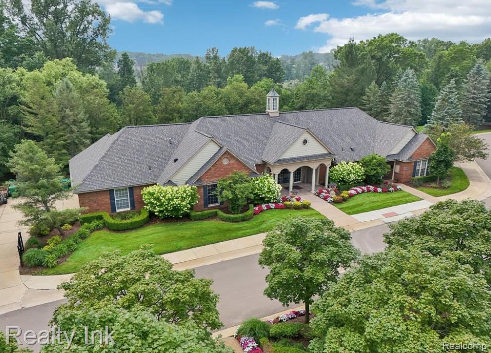 3399 Tremonte Circle S, Rochester, MI 48306 — Photo 12