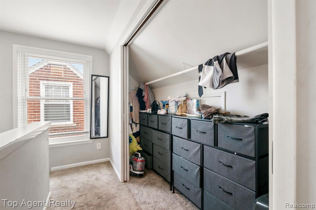 9903 Ruth Avenue, Allen Park, MI 48101 — Photo 13