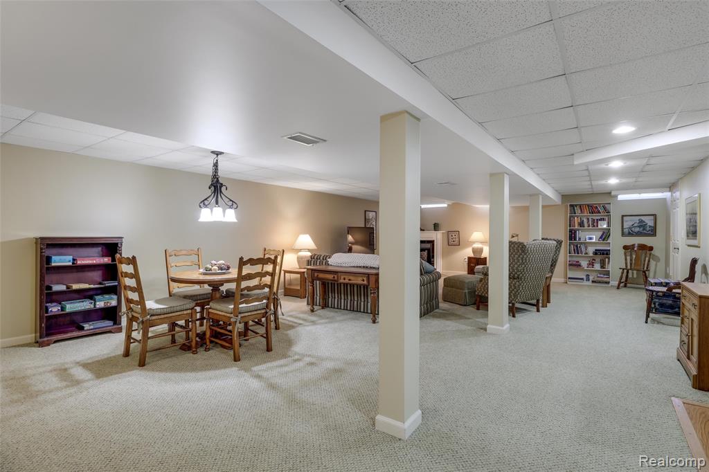 31698 Southview Street, Beverly Hills, MI 48025 — Photo 28
