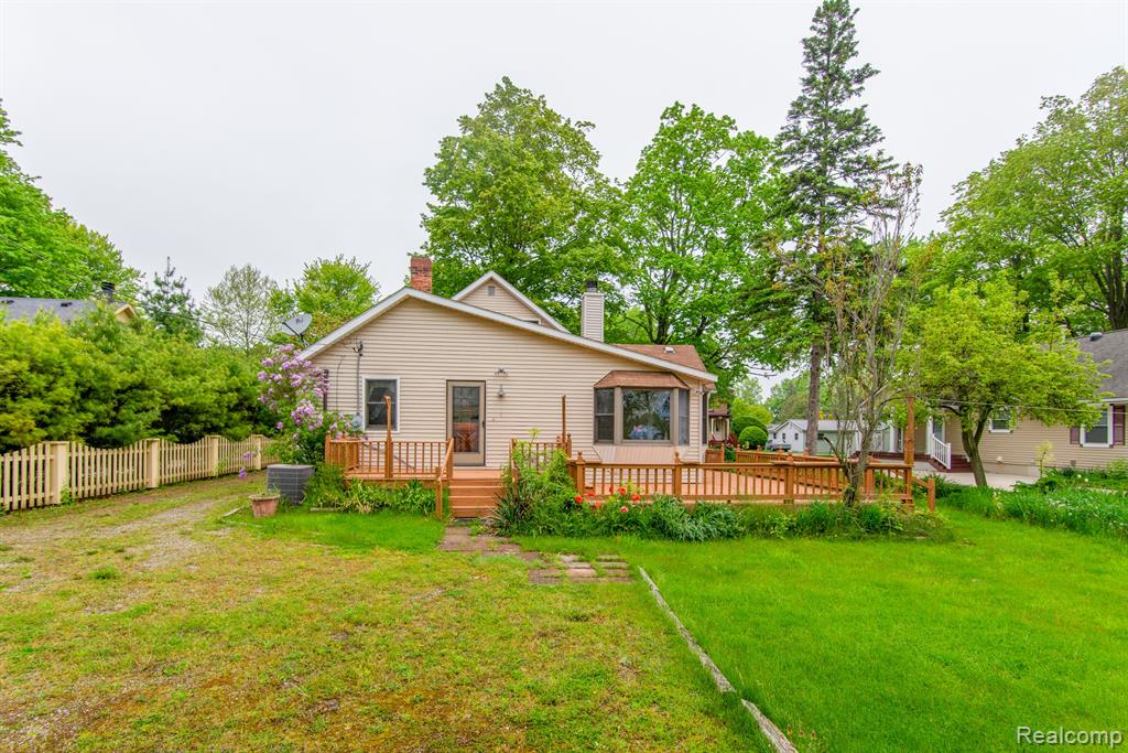 7298 LESTER Street, Lexington, MI 48450 — Photo 4